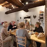Alojamento de Acomodação e Pequeno-almoço Antica Torre Del Borgo