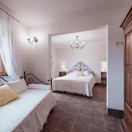 Antica Torre Del Borgo Bed and breakfast 3*