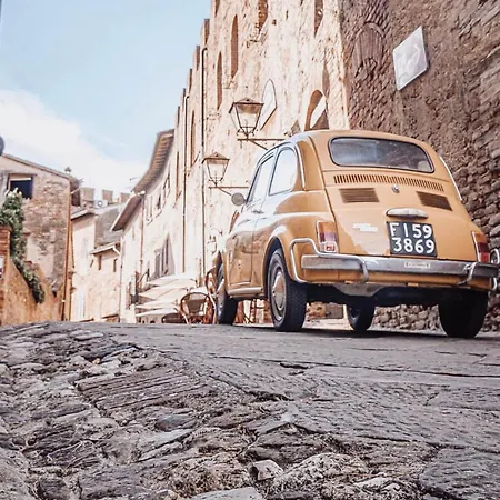 ベッド・アンド・ブレックファスト Antica Torre Del Borgo 3*