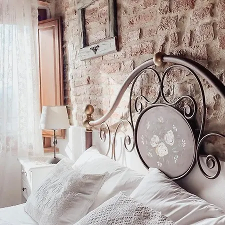 Bed and breakfast Antica Torre Del Borgo