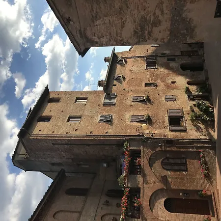 Antica Torre Del Borgo Certaldo